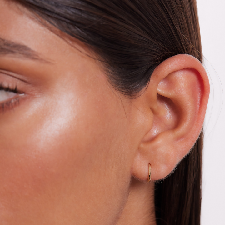 Nikita Hoop Earrings - Solid Gold