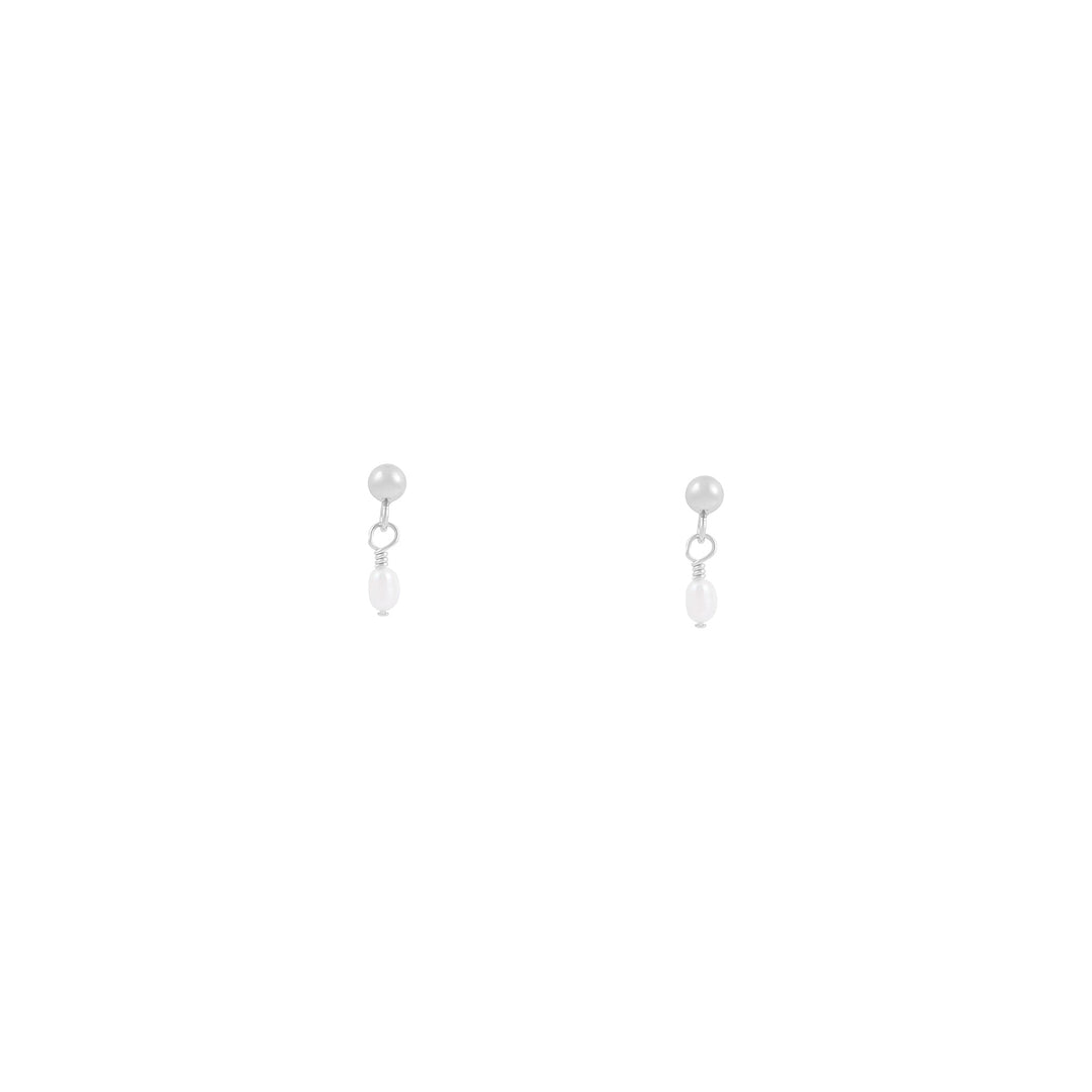 Noa Freshwater Pearl Earrings - Silver